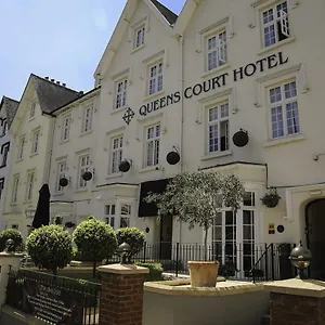 *** Hotel Queens Court United Kingdom